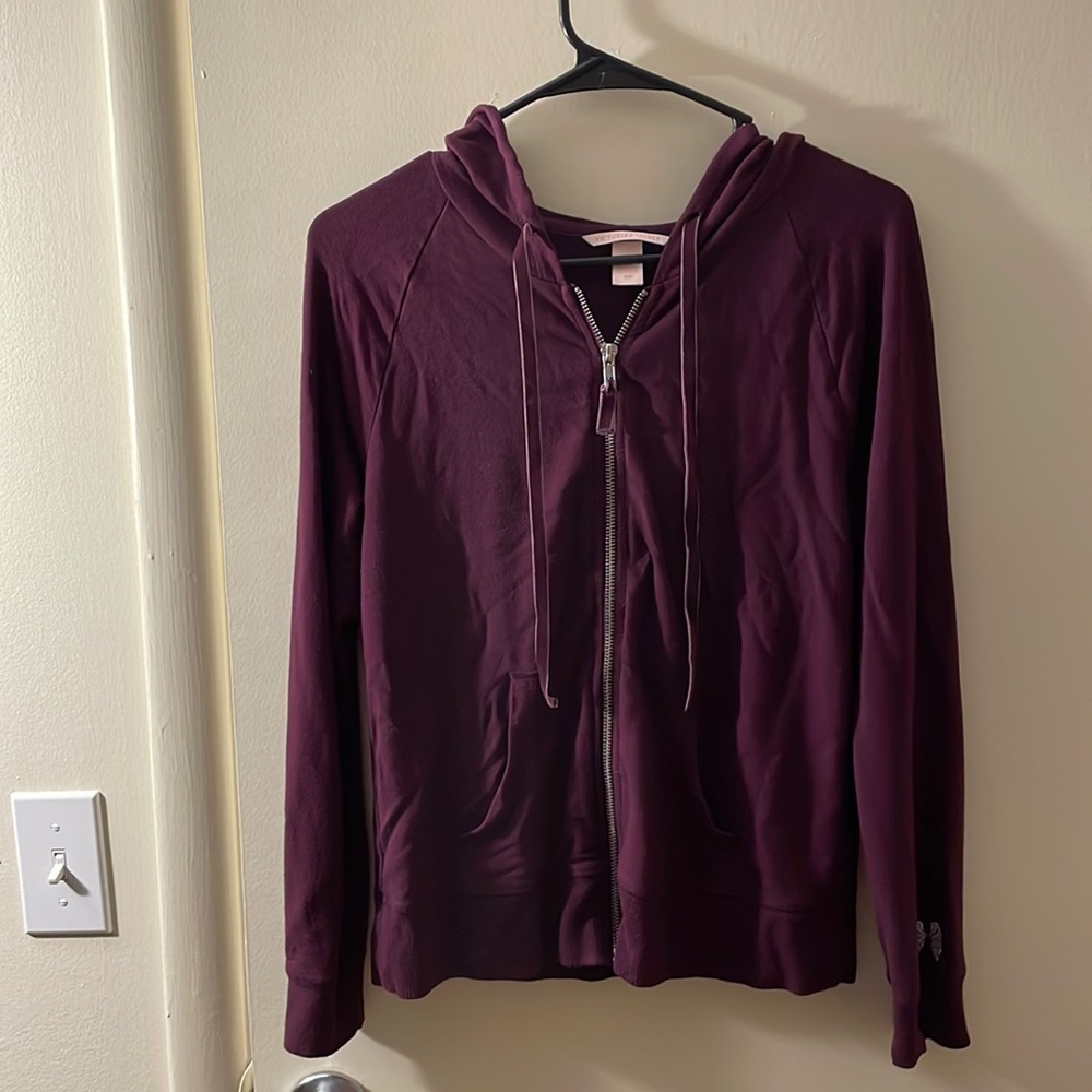 EUC VS dark purple zip up hoodie sz.sm 139